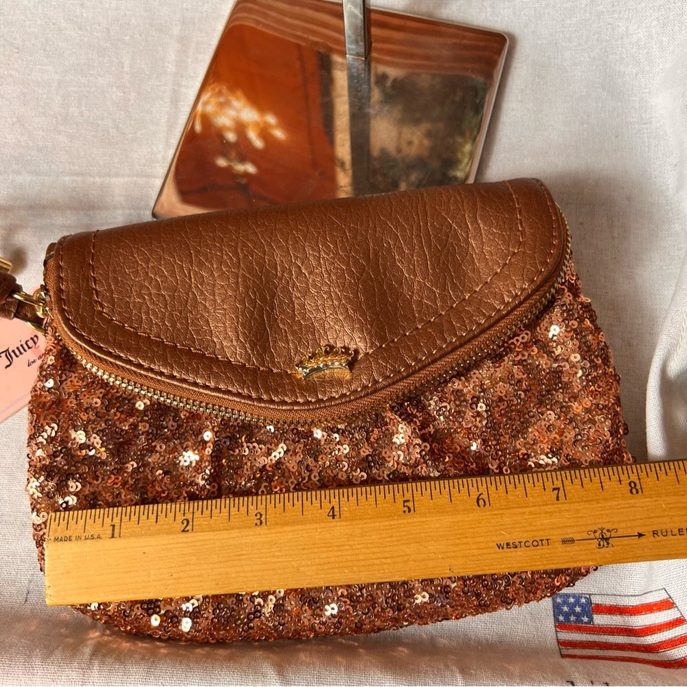 NWT Juicy Couture Rose Gold Sequin Wristlet, perfect for any occasion! 🌹🤩 - Picture 9 of 11